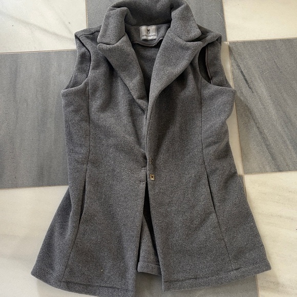 Dudley Stephens Gray Women's Vest - Picture 1 of 3